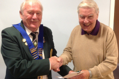 thumbs_Presentation-to-Harold-Gilmour