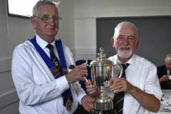 Winners-PGL-with-Cup